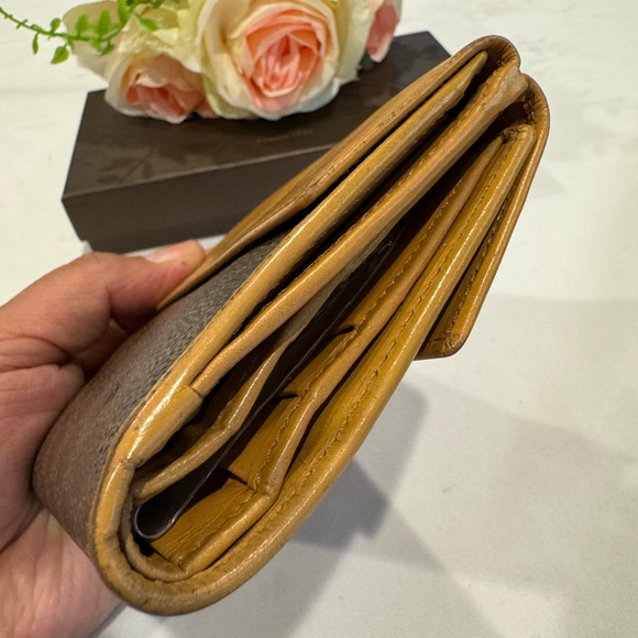 Authentic Celine wallet - Picture 3 of 12